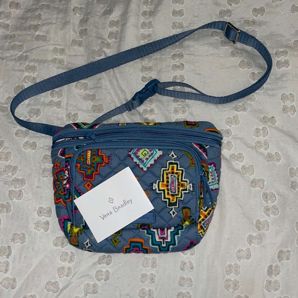 Vera Bradley Women’s cross body purse